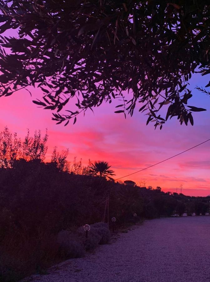 Locanda Zona Franca Otel San Benedetto del Tronto Dış mekan fotoğraf