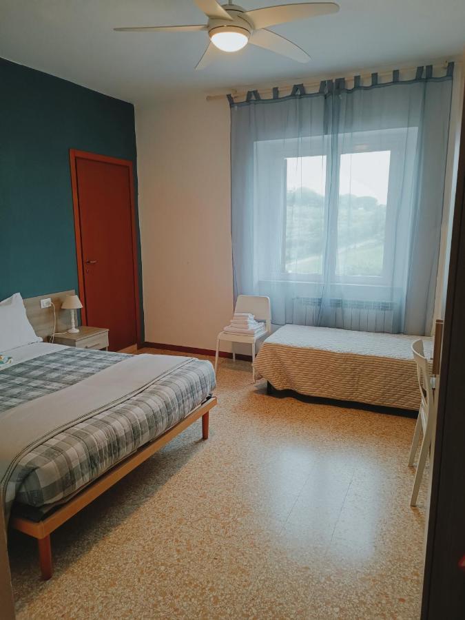 Locanda Zona Franca Otel San Benedetto del Tronto Dış mekan fotoğraf