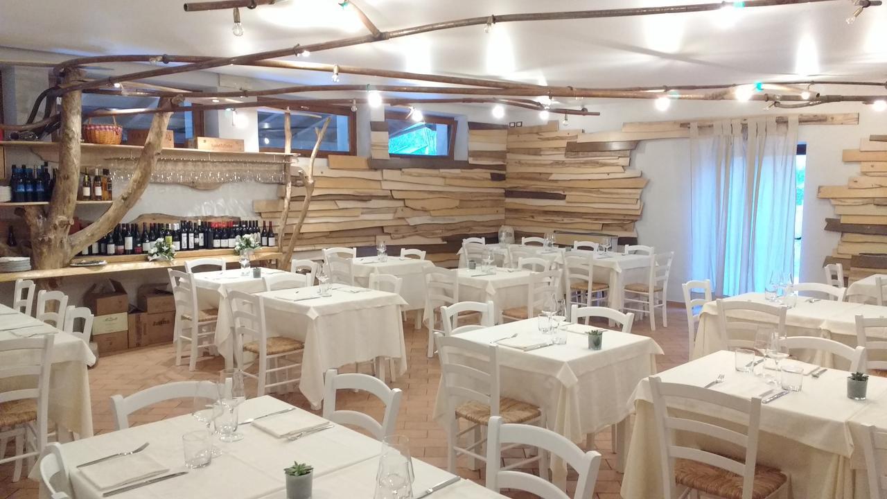 Locanda Zona Franca Otel San Benedetto del Tronto Dış mekan fotoğraf